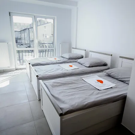 Hostel Orange Tree *
