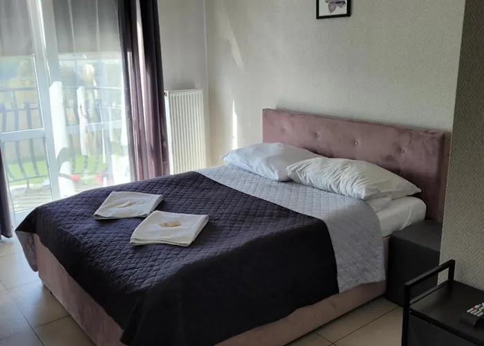 Orange Tree Hostel *