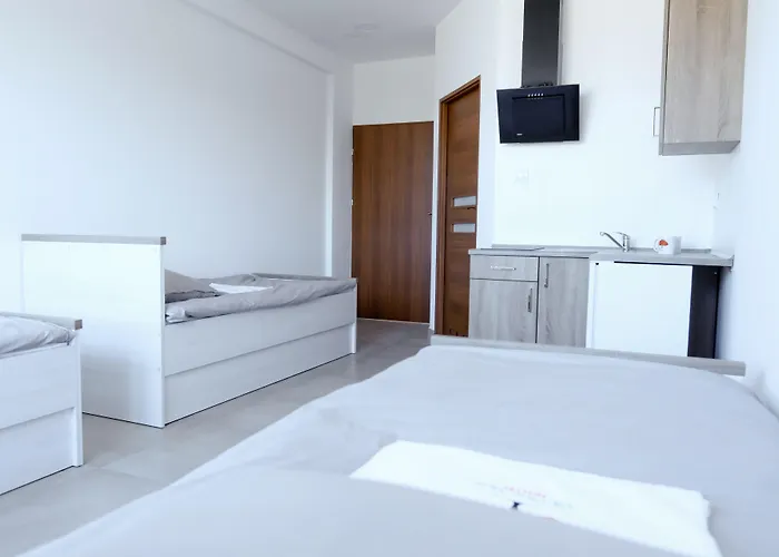 Orange Tree Hostel *